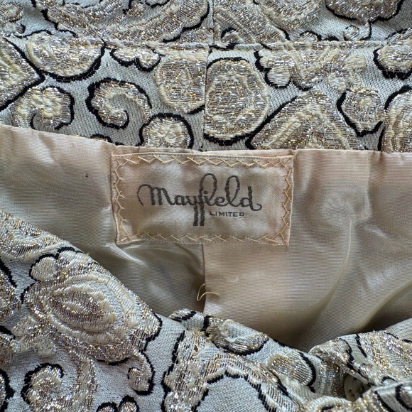 Vintage 1950s lame bolero, gold black cream brocade paisley, short jacket, 4 (S) - Picture 13 of 13